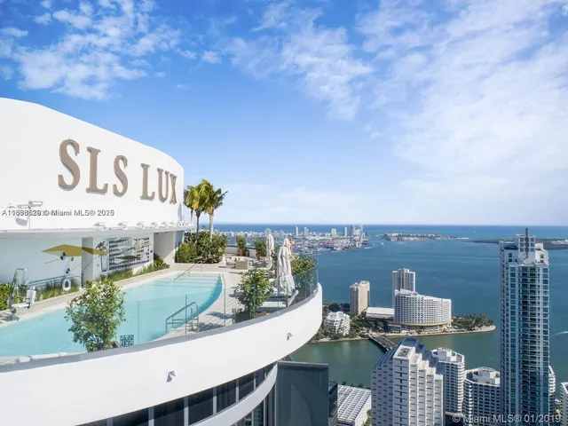 $1,125,000 | 801 South Miami Avenue, Unit 3304, Miami, FL 33131