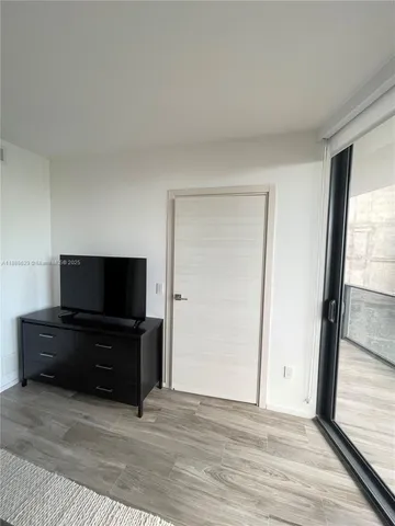 $1,125,000 | 801 South Miami Avenue, Unit 3304, Miami, FL 33131