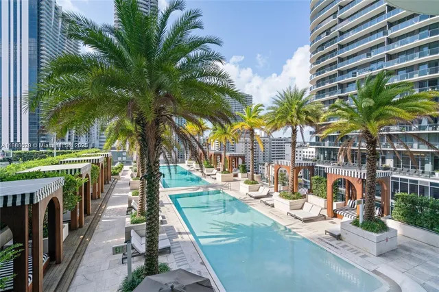 $1,125,000 | 801 South Miami Avenue, Unit 3304, Miami, FL 33131