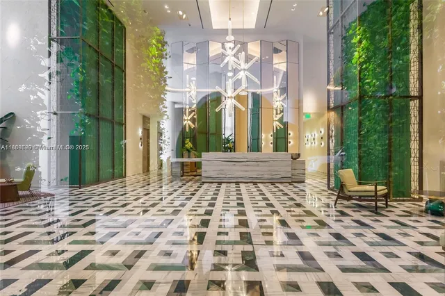 $1,125,000 | 801 South Miami Avenue, Unit 3304, Miami, FL 33131