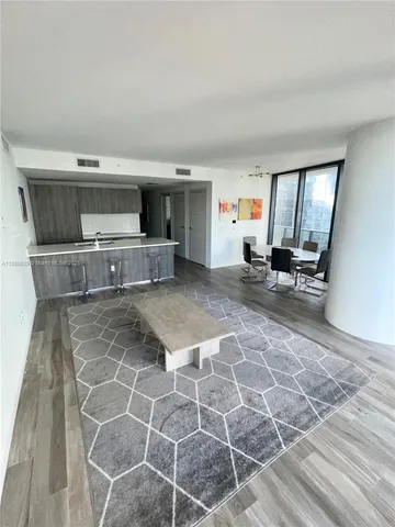 $1,125,000 | 801 South Miami Avenue, Unit 3304, Miami, FL 33131