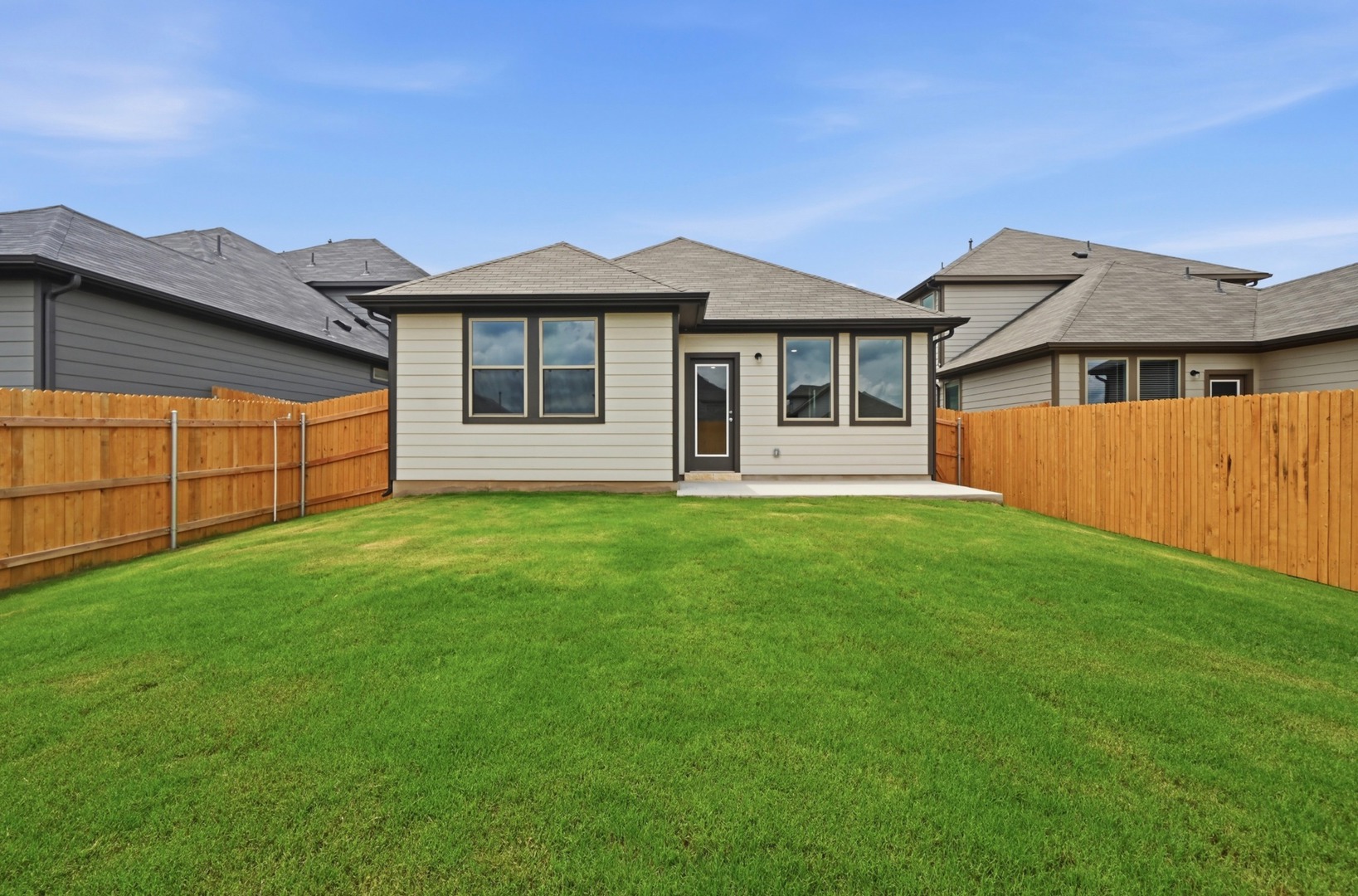 444 Lucky Avenue Elgin, TX 78621 - Photo 26 of 35