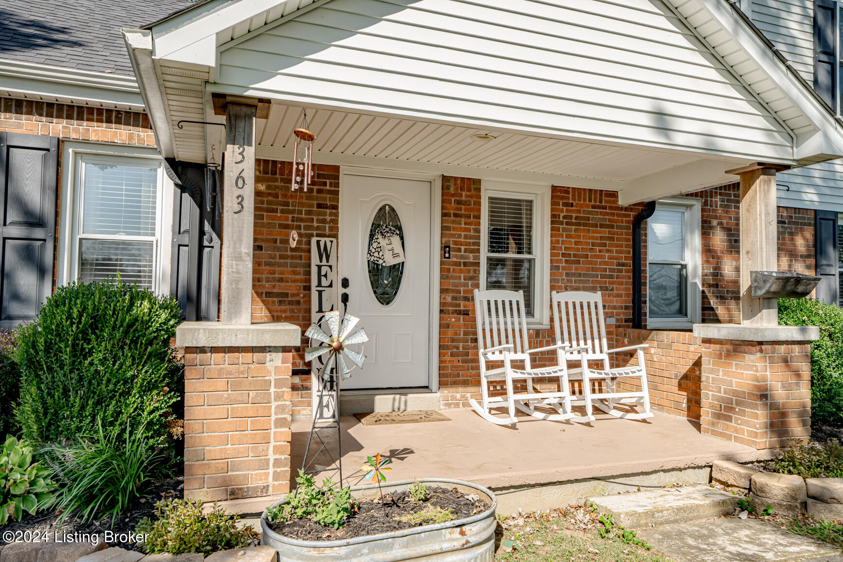 363 Hawkins Road Hodgenville, KY 42748 - Photo 14 of 91 3