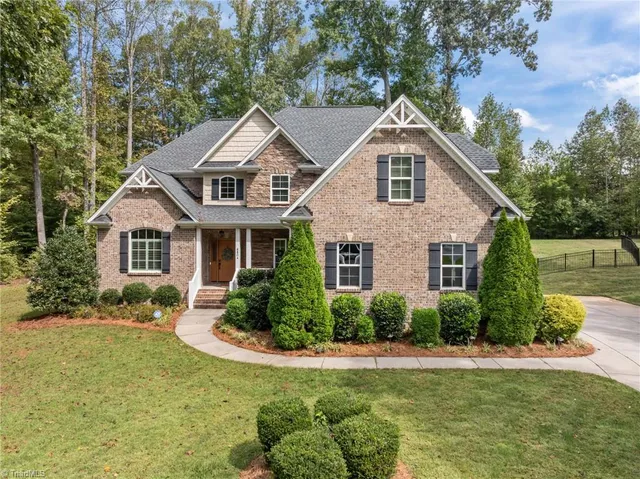 $665,000 | 6804 Bugle Run Drive, Oak Ridge, NC 27310