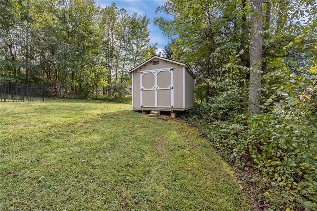 6804 Bugle Run Drive Oak Ridge, NC 27310 - Photo 41 of 45