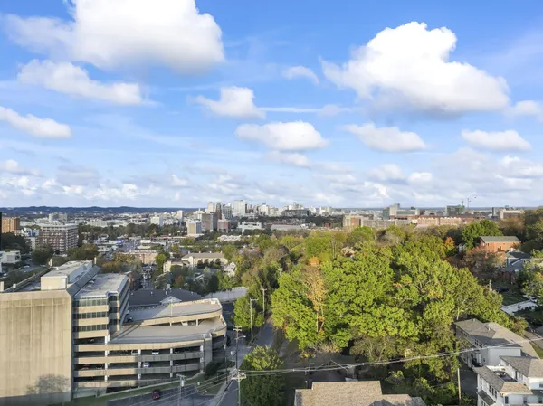 $419,523 | 3415 West End Avenue, Unit 1101, Nashville, TN 37203
