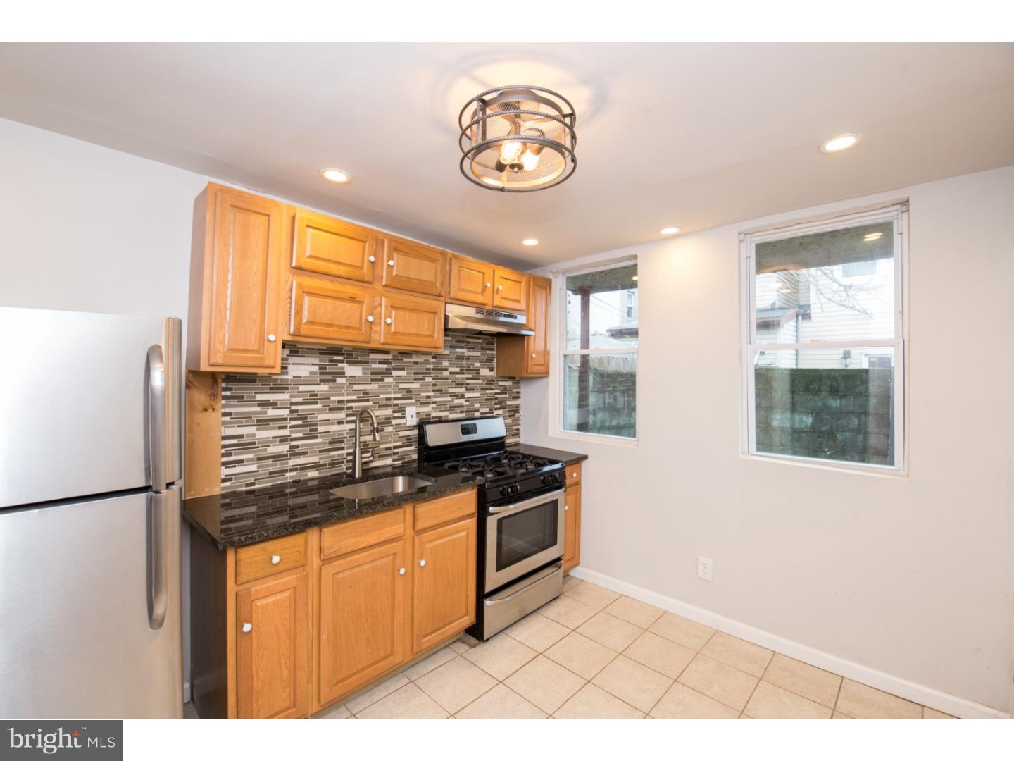 445 Tree Street Philadelphia, PA 19148 - Photo 12 of 23