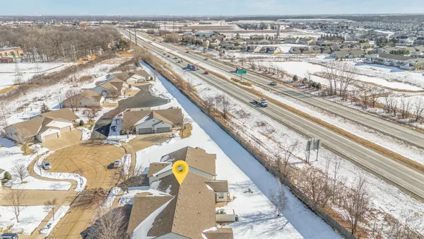 $319,000 | 1821 East Sylvan Avenue, Appleton, WI 54915