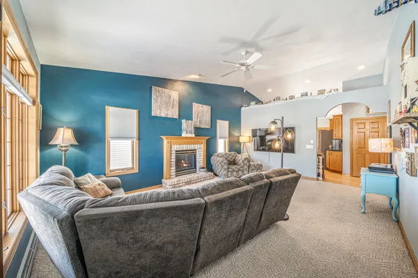 $319,000 | 1821 East Sylvan Avenue, Appleton, WI 54915