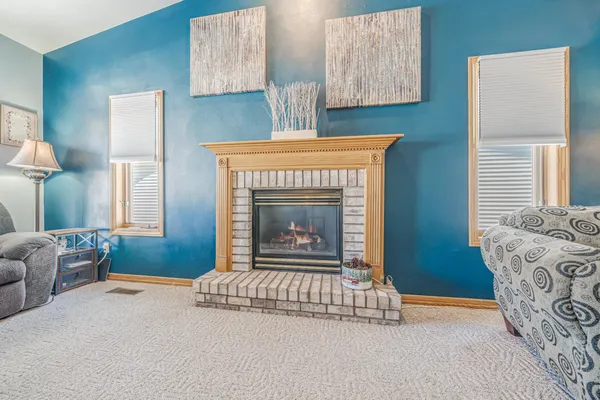 $319,000 | 1821 East Sylvan Avenue, Appleton, WI 54915