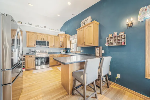 $319,000 | 1821 East Sylvan Avenue, Appleton, WI 54915