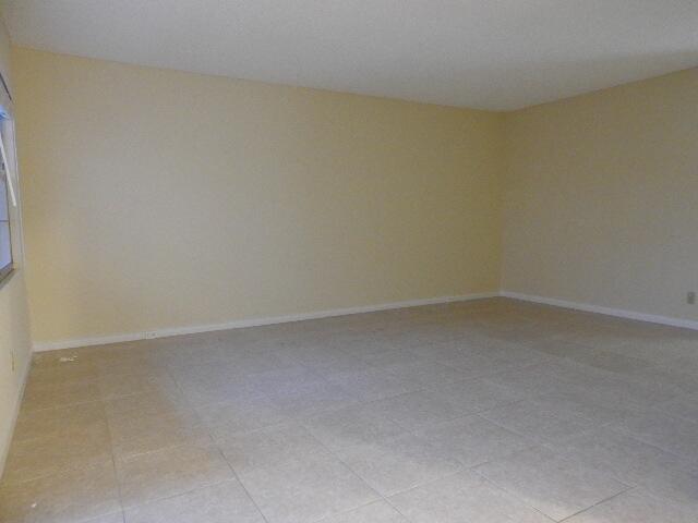 556 Fanshaw North, Unit 556 Boca Raton, FL 33434 - Photo 30 of 73 Living area