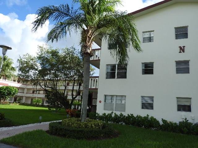 556 Fanshaw North, Unit 556 Boca Raton, FL 33434 - Photo 46 of 73 Side Building