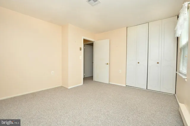 $250,000 | 90 Huntington Drive, Southampton, NJ 08088