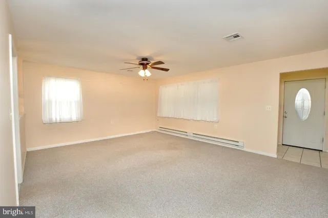 $250,000 | 90 Huntington Drive, Southampton, NJ 08088