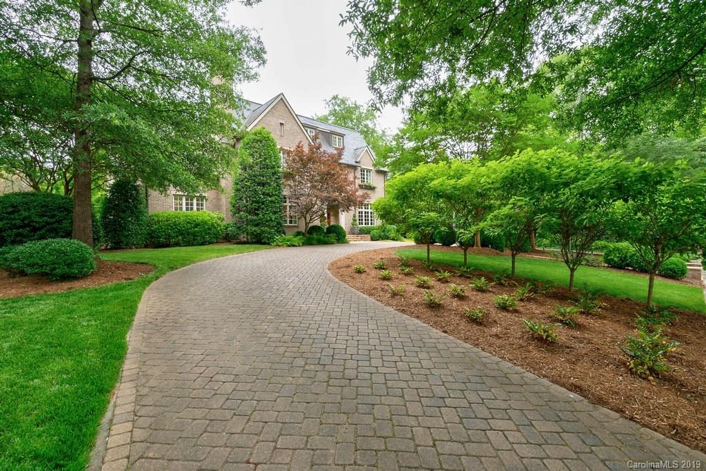 1711 Brandon Road Charlotte, NC 28207 - Photo 3 of 35 Gallery Image 3