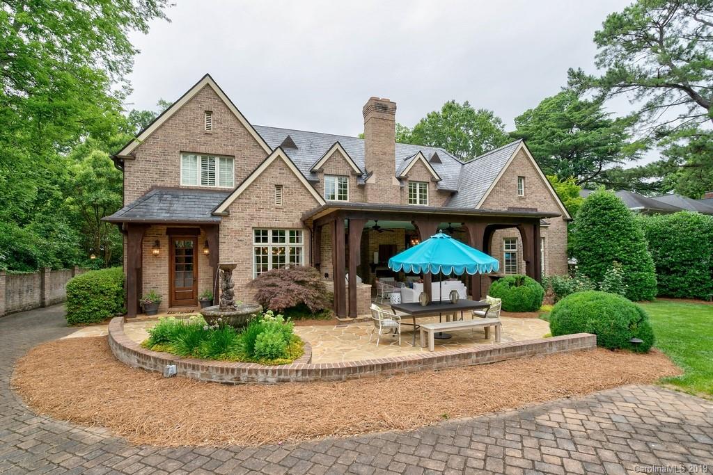 1711 Brandon Road Charlotte, NC 28207 - Photo 4 of 35 Gallery Image 4