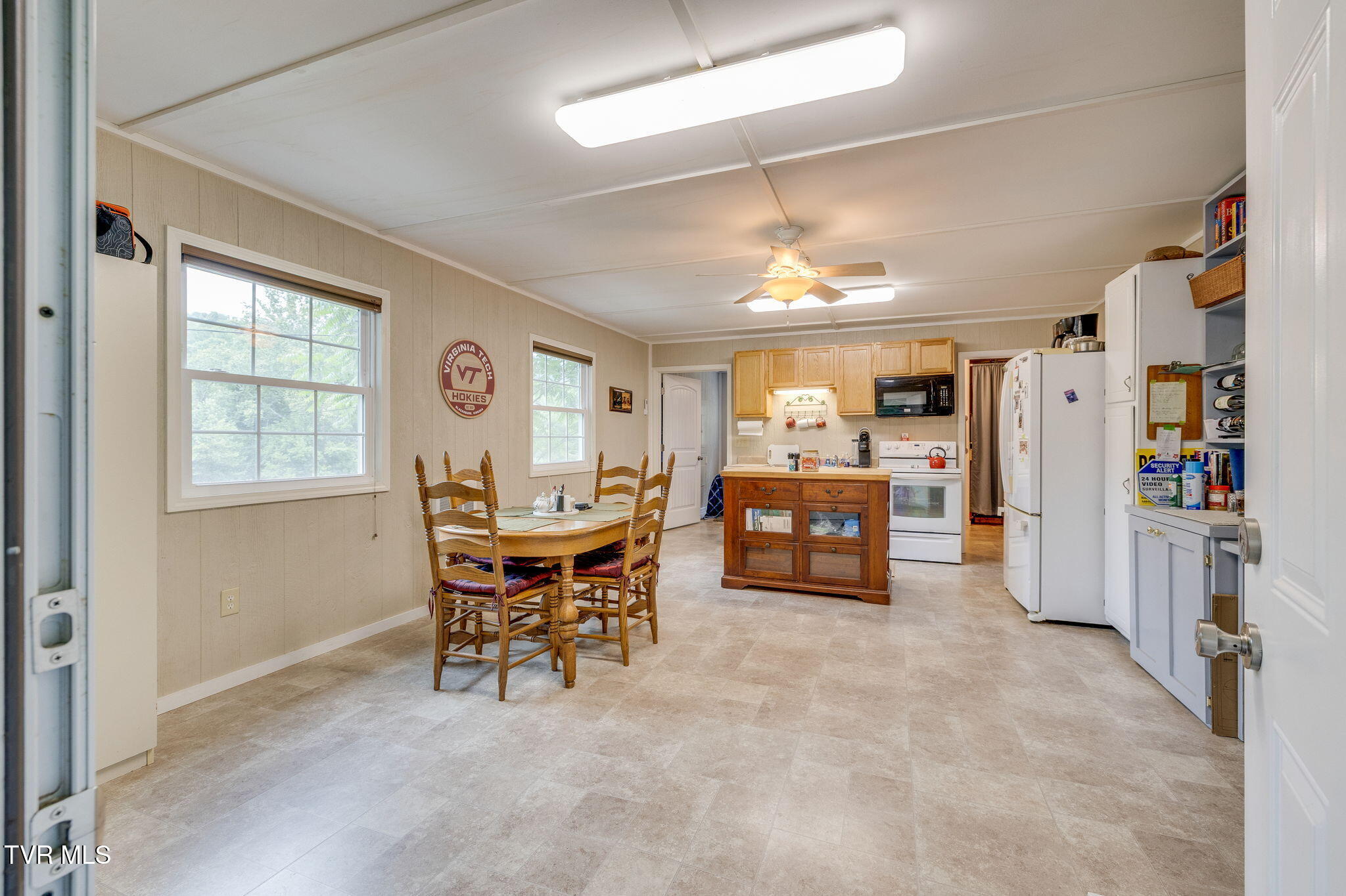 10262 Horton Ford Road Eidson, TN 37731 - Photo 9 of 44 007