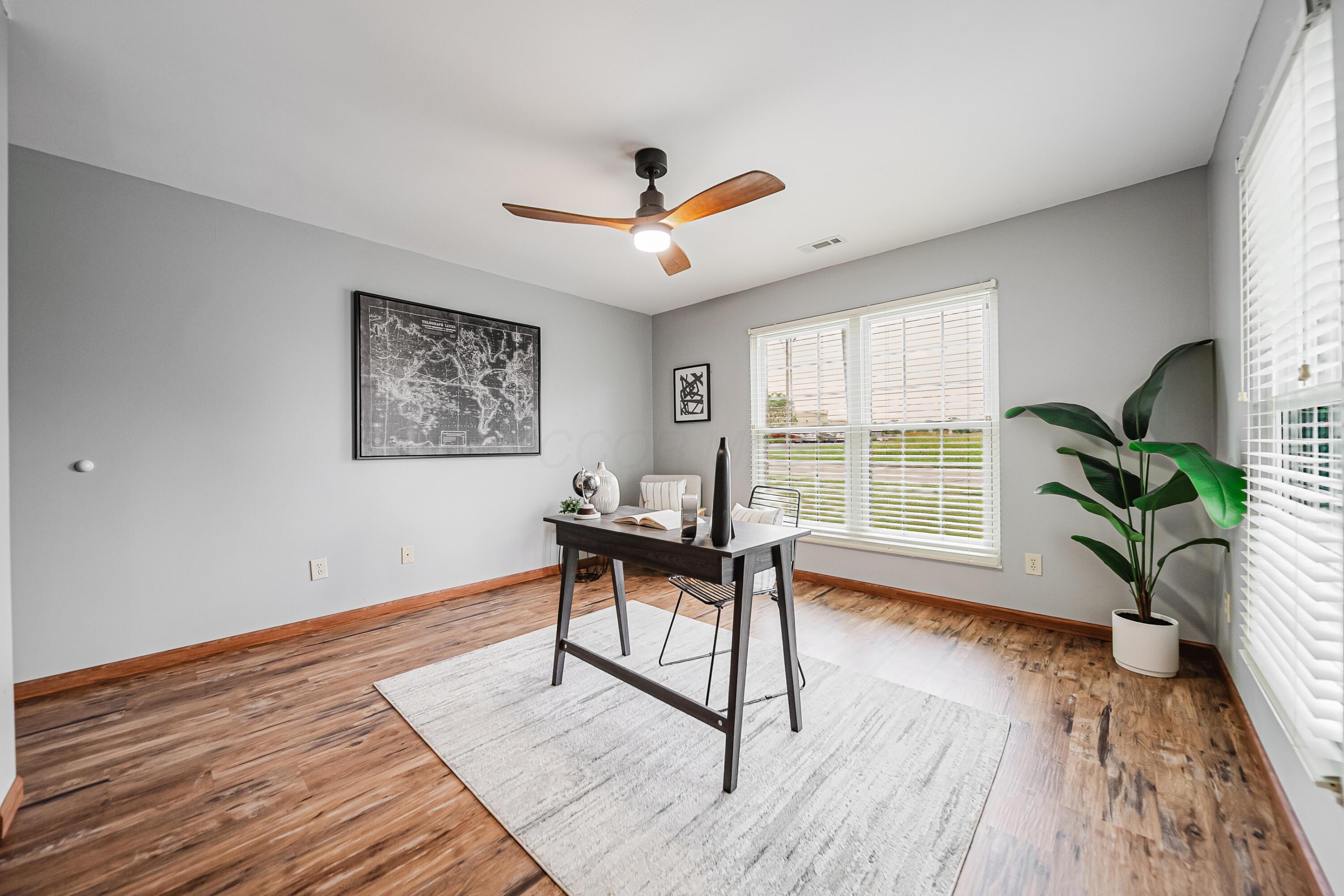 1237 Dunhurst Street Circleville, OH 43113 - Photo 27 of 39 Bedroom 1 (Office)
