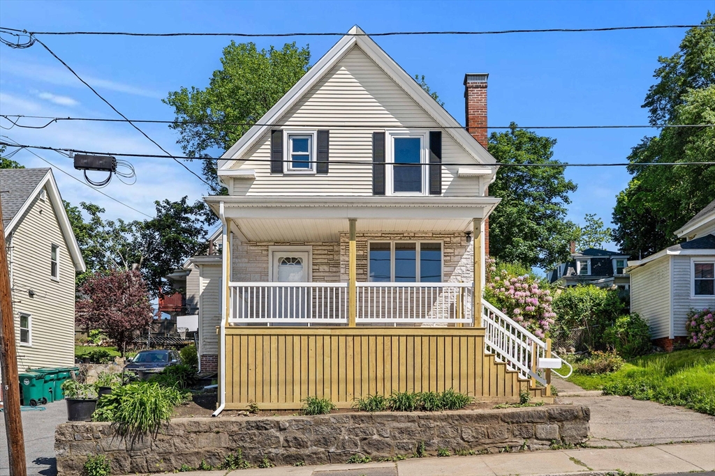 28 Hawthorne Street Lynn, MA 01902 - Photo 1 of 34