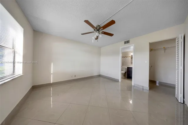 $240,000 | Welleby, Sunrise, FL 33351