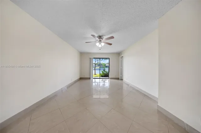 $240,000 | Welleby, Sunrise, FL 33351