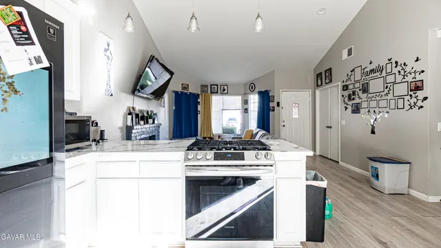 $449,000 | 37519 Hudson Street, Palmdale, CA 93552