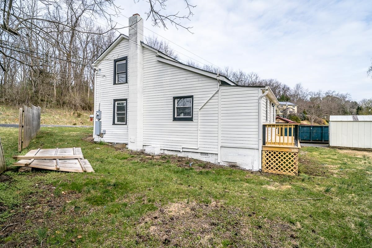 537 Straith Street Staunton, VA 24401 - Photo 24 of 29