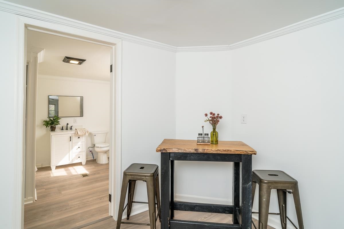537 Straith Street Staunton, VA 24401 - Photo 4 of 29