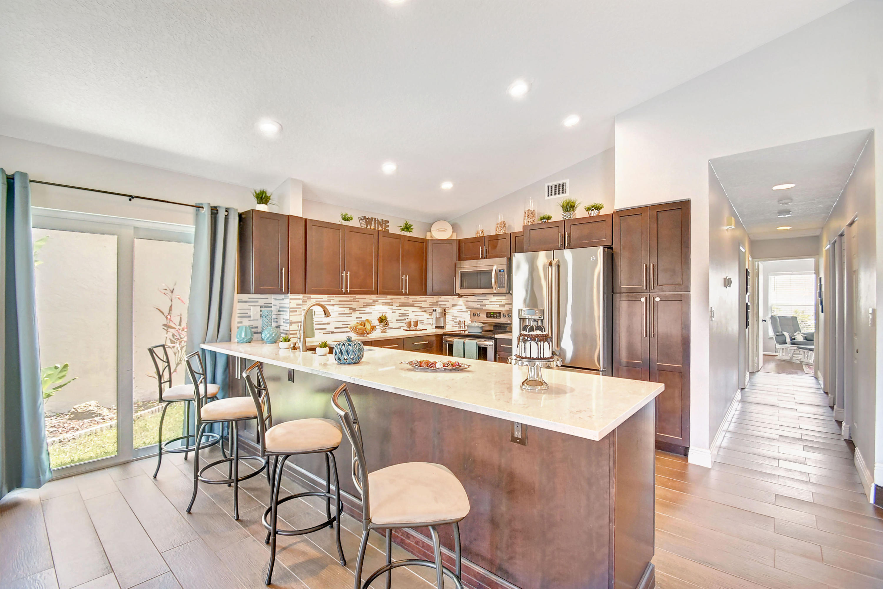 21050 Rustlewood Avenue Boca Raton, FL 33428 - Photo 11 of 44 Kitchen