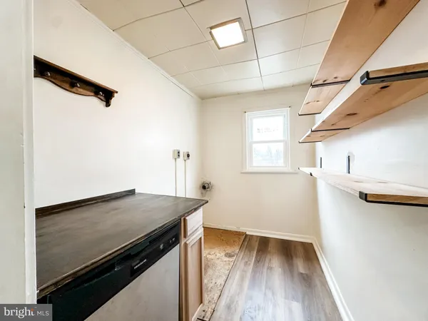 a view of a storage & utility room