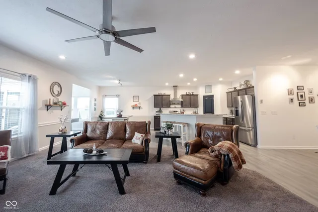 $369,900 | 159 Carrick Glen Boulevard, Pendleton, IN 46064