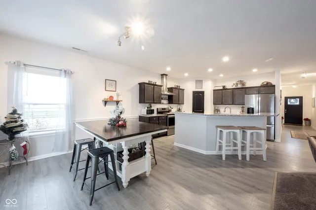 $369,900 | 159 Carrick Glen Boulevard, Pendleton, IN 46064