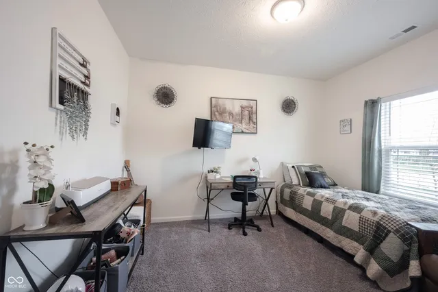 $369,900 | 159 Carrick Glen Boulevard, Pendleton, IN 46064