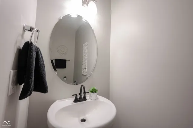 $369,900 | 159 Carrick Glen Boulevard, Pendleton, IN 46064