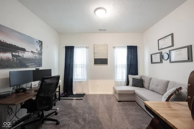 $369,900 | 159 Carrick Glen Boulevard, Pendleton, IN 46064