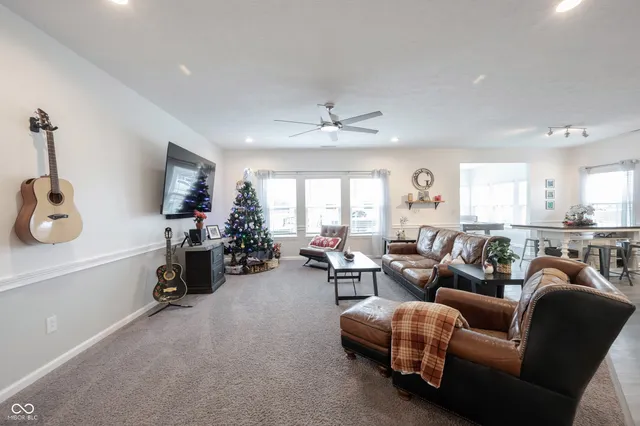 $369,900 | 159 Carrick Glen Boulevard, Pendleton, IN 46064