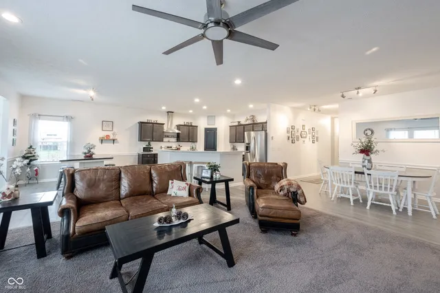 $369,900 | 159 Carrick Glen Boulevard, Pendleton, IN 46064