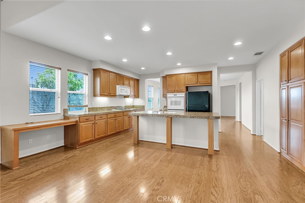 8432 Maple Lane Riverside, CA 92508 - Photo 17 of 38