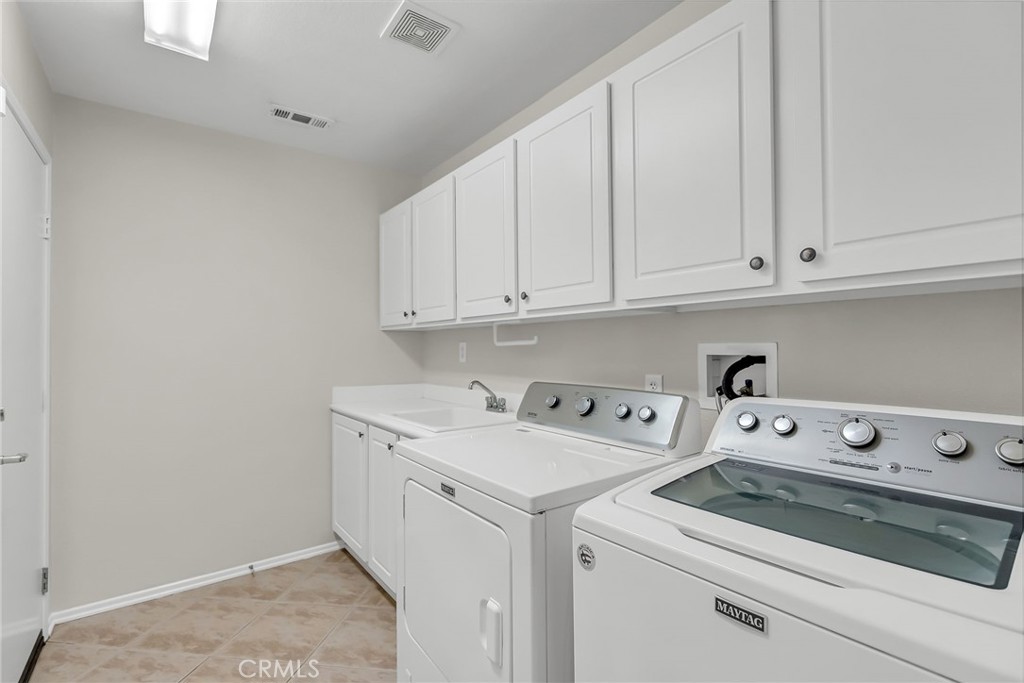 8432 Maple Lane Riverside, CA 92508 - Photo 31 of 38