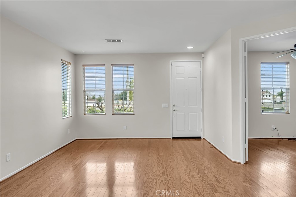 8432 Maple Lane Riverside, CA 92508 - Photo 6 of 38