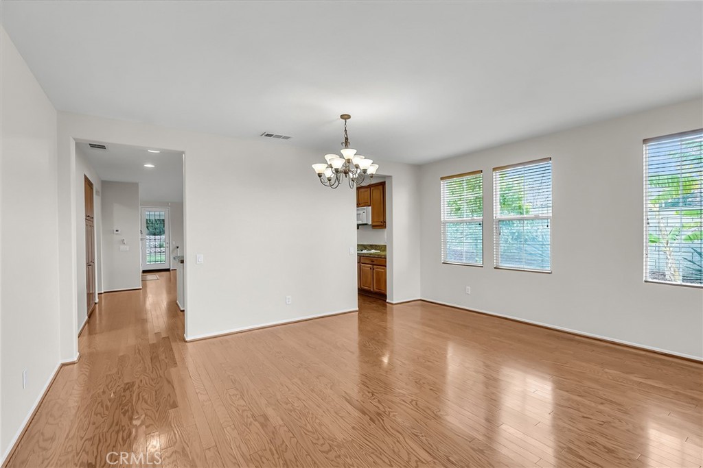 8432 Maple Lane Riverside, CA 92508 - Photo 8 of 38