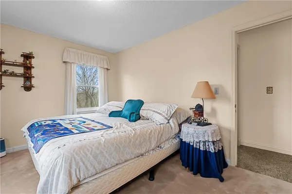 $589,000 | 26612 East Blue Mills Road, Sibley, MO 64088