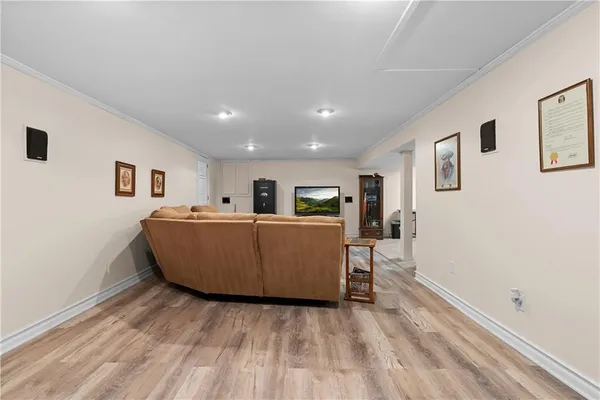 $589,000 | 26612 East Blue Mills Road, Sibley, MO 64088