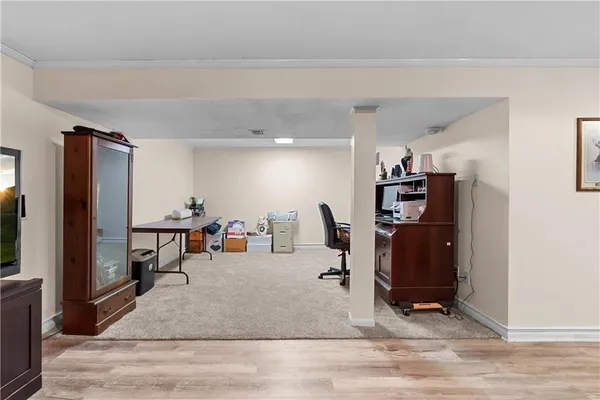 $589,000 | 26612 East Blue Mills Road, Sibley, MO 64088