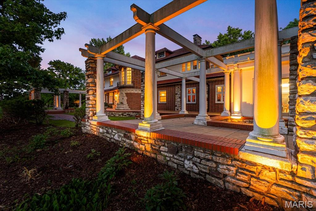 1601 Warson Road Ladue, MO 63124 - Photo 62 of 69
