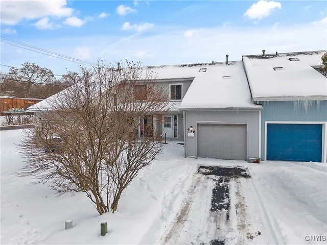 $229,900 | 416 MacKay Avenue, Camillus, NY 13219