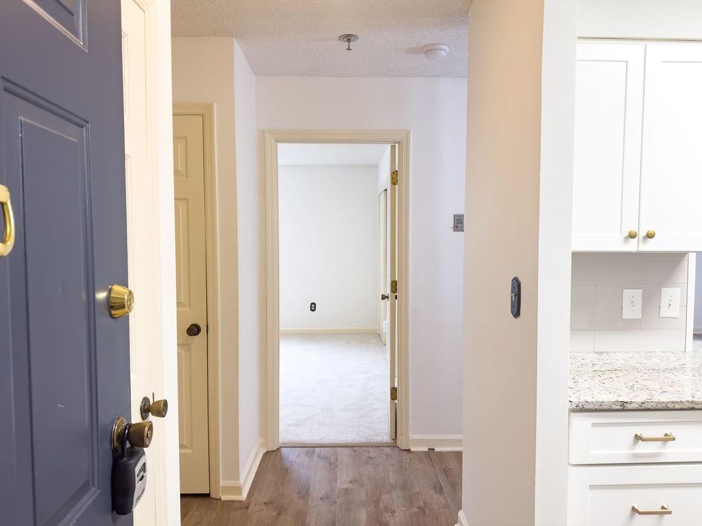 300 Johnson Ferry Road, Unit A305 Atlanta, GA 30328 - Photo 2 of 27