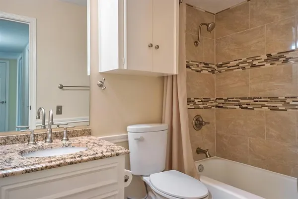 $2,900 | 3212 Daniel Avenue, Unit A, University Park, TX 75205