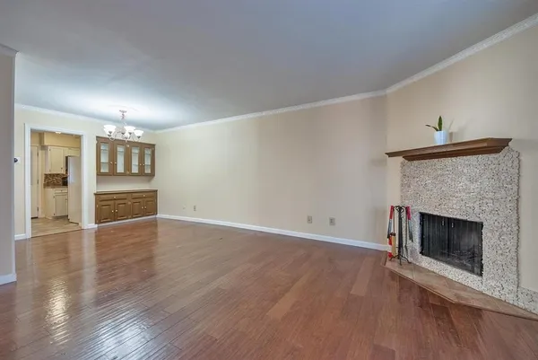 $2,900 | 3212 Daniel Avenue, Unit A, University Park, TX 75205